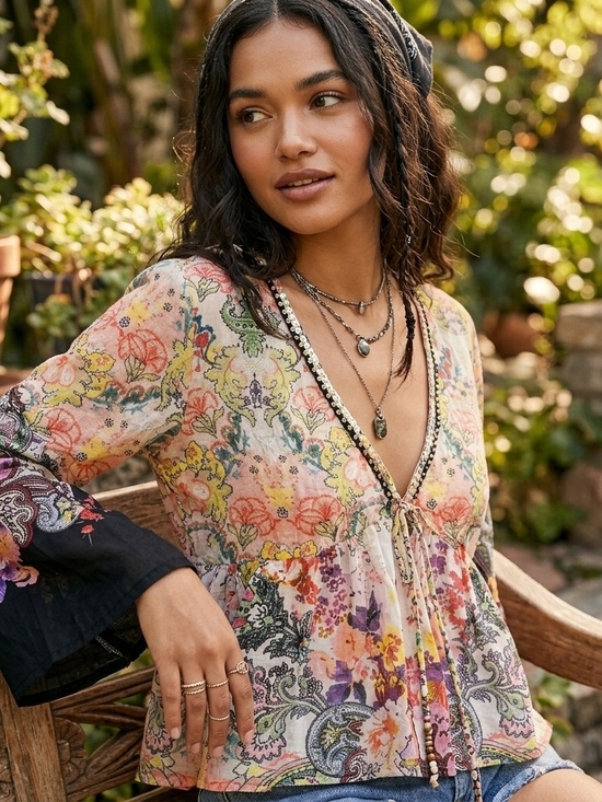 NATURAL LIFE Tops - Natural Life Boho Floral Paisley Peplum Blouse S Cotton V-Neck Sequin Trim Bell